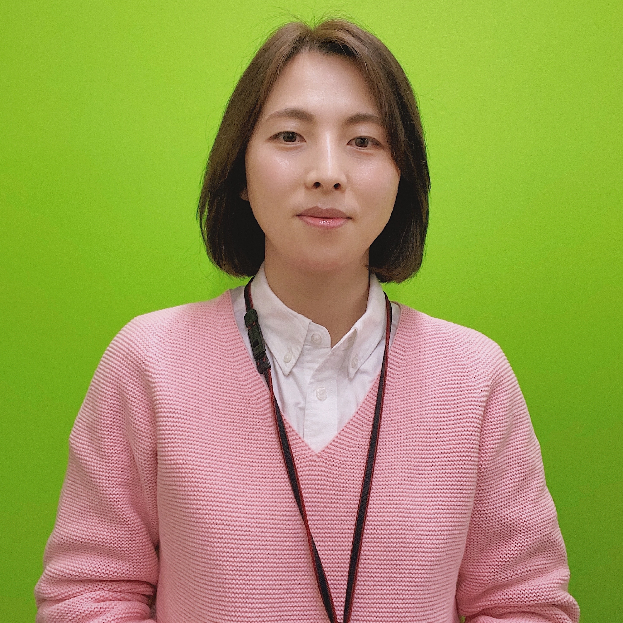 Zhang　Office Manager